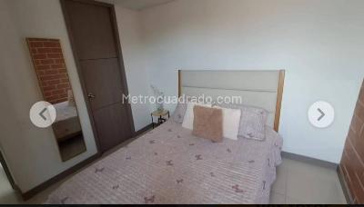Apartamento de 3 alcobas en venta en Machado, Bello, 71 m² · foto 11 de 16