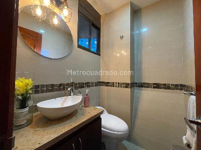 Apartamento de 3 alcobas en venta en Santa Paula Molinos, Bogotá, 173 m² · foto 9 de 20