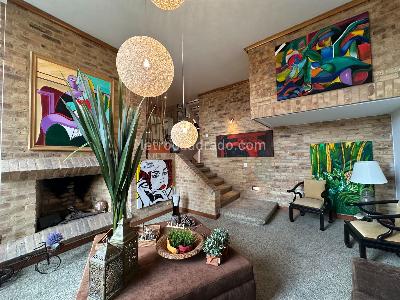 Casa de 4 alcobas en venta en Altos De Sotileza, Bogotá, 368 m² · foto 4 de 20