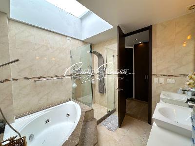 Casa de 5 alcobas en venta en Altos De Sotileza, Bogotá, 489 m² · foto 17 de 20