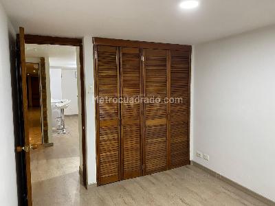 Apartamento en arriendo en Las Rosales, Bogotá · foto 11 de 20