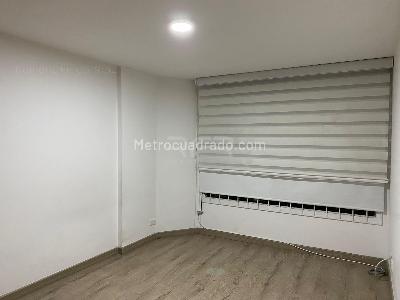 Apartamento en arriendo en Las Rosales, Bogotá · foto 13 de 20
