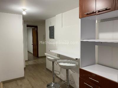 Apartamento en arriendo en Las Rosales, Bogotá · foto 17 de 20