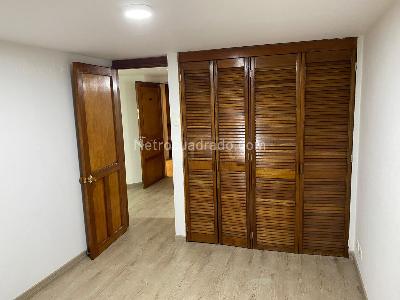 Apartamento en arriendo en Las Rosales, Bogotá · foto 18 de 20