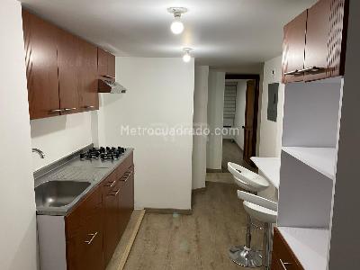 Apartamento en arriendo en Las Rosales, Bogotá · foto 4 de 20