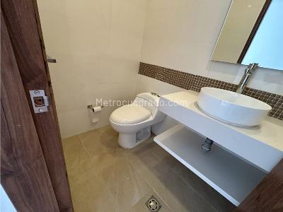 Casa de 3 alcobas en venta en Santa Anita, Cajicá, 210 m² · foto 10 de 20