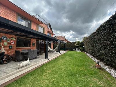 Casa de 3 alcobas en venta en Santa Bibiana 2, Cajicá, 300 m² · foto 5 de 20
