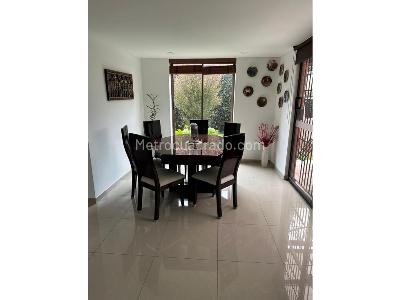 Casa de 3 alcobas en venta en Santa Bibiana 2, Cajicá, 300 m² · foto 13 de 20