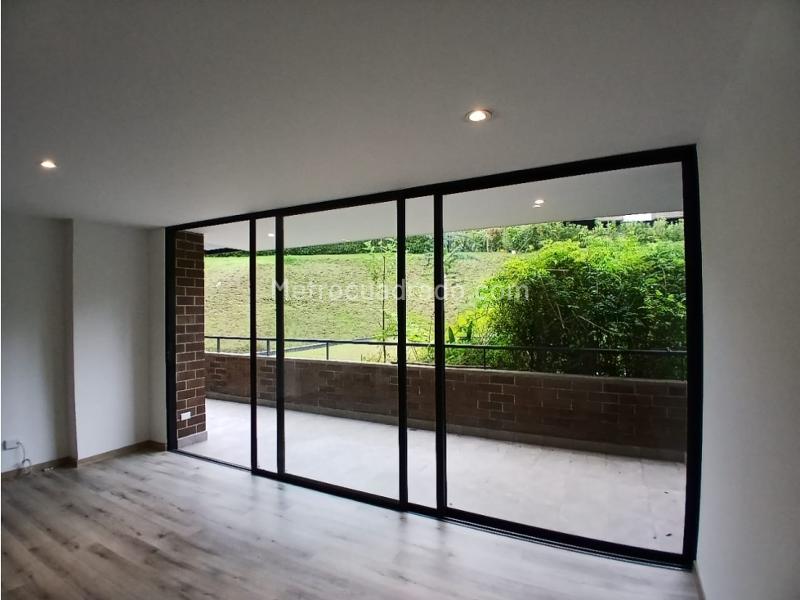 2BR Apartment in El Retiro (88 m²) - 4