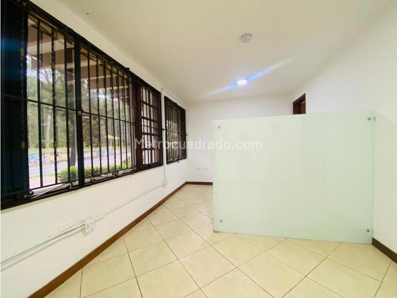 Casa Tradicional de Uso Mixto en Envigado - 7