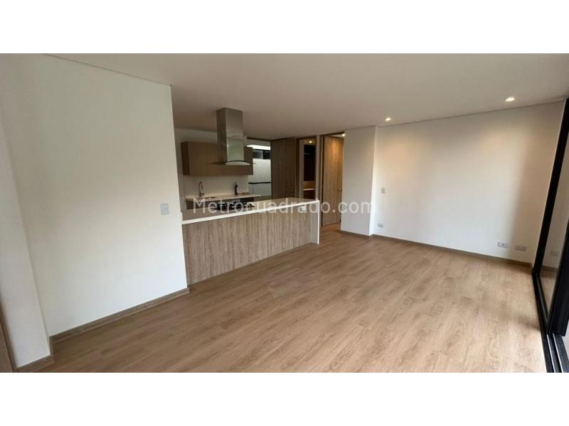 Moderno Apto de 2 Alcobas en Arriendo en El Retiro - 4