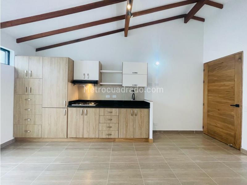 2BR Apartment in El Retiro (60 m²) - 4