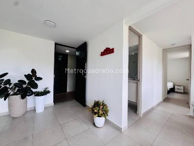 Apartamento de 2 alcobas en venta en Fontibon, Rionegro, 52 m² · foto 2 de 17