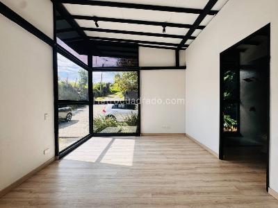 Casa de 4 alcobas en venta en Aeropuerto, Rionegro, 1200 m² · foto 18 de 20