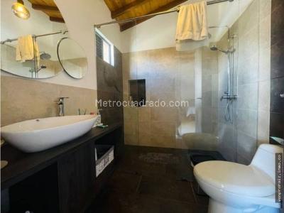 Casa de 3 alcobas en venta en San Nicolas, Rionegro, 170 m² · foto 13 de 14
