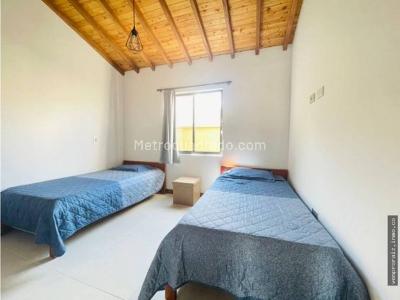 Casa de 3 alcobas en venta en San Nicolas, Rionegro, 170 m² · foto 8 de 14