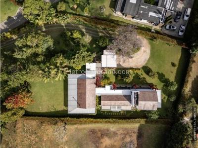 Casa de 3 alcobas en venta en San Nicolas, Rionegro · foto 20 de 20