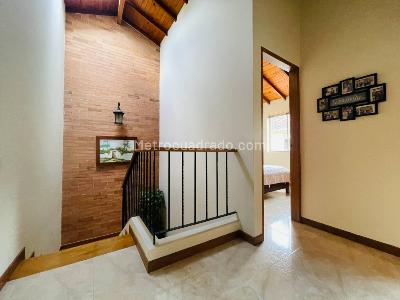 Casa de 3 alcobas en venta en Rionegro, Rionegro, 145 m² · foto 11 de 20