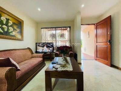 Casa de 3 alcobas en venta en Rionegro, Rionegro, 145 m² · foto 5 de 20