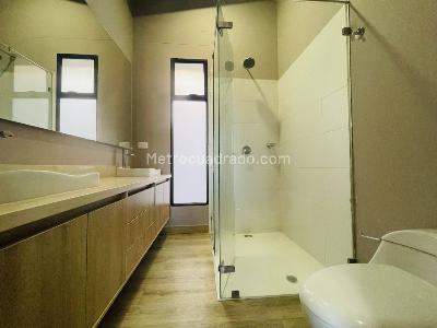 Apartamento de 1 alcoba en venta en Rionegro, Rionegro, 66 m² · foto 9 de 16