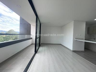 Apartamento de 2 alcobas en venta en San Antonio, Rionegro, 75 m² · foto 11 de 20