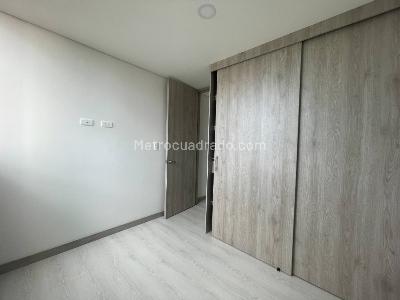 Apartamento de 2 alcobas en venta en San Antonio, Rionegro, 75 m² · foto 19 de 20