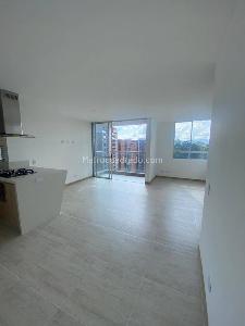 Apartamento de 2 alcobas en venta en San Nicolas, Rionegro, 65 m² · foto 3 de 12