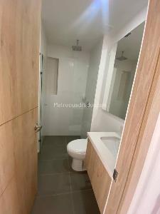 Apartamento de 2 alcobas en venta en San Nicolas, Rionegro, 65 m² · foto 9 de 12