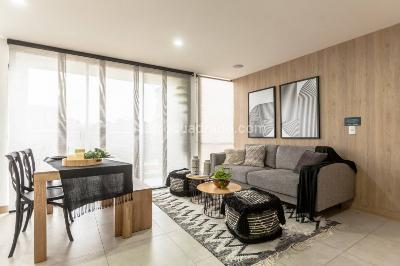 Apartamento de 3 alcobas en venta en San Nicolas, Rionegro, 76 m² · foto 2 de 18