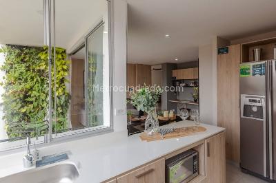 Apartamento de 3 alcobas en venta en San Nicolas, Rionegro, 76 m² · foto 9 de 18