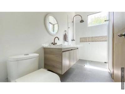 Casa de 5 alcobas en arriendo en San Nicolas, Rionegro, 1400 m² · foto 16 de 18