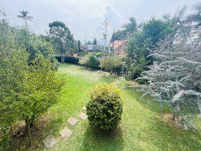 Casa de 5 alcobas en venta en San Nicolas, Rionegro, 1200 m² · foto 3 de 20