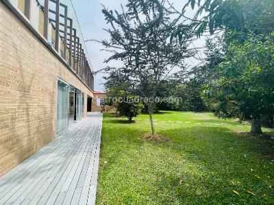 Casa de 5 alcobas en venta en San Nicolas, Rionegro, 1200 m² · foto 4 de 20