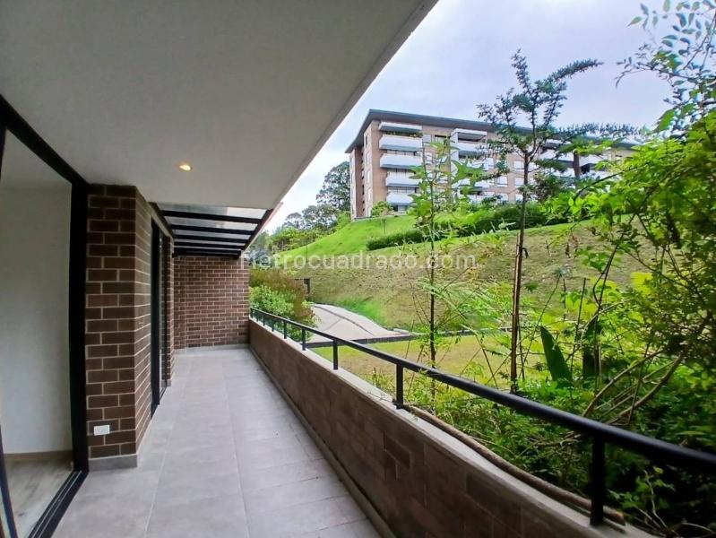 2BR Apartment in El Retiro (88 m²)