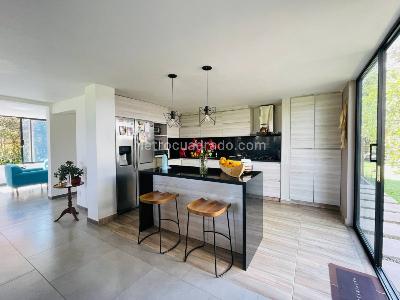 Casa de 3 alcobas en venta en San Nicolas, Rionegro, 800 m² · foto 9 de 20