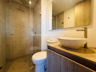 Apartamento de 3 alcobas en venta en San Nicolas, Rionegro, 74 m² · foto 14 de 15