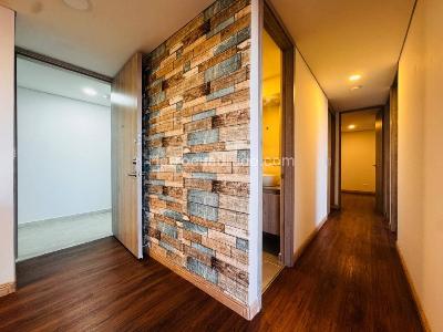 Apartamento de 3 alcobas en venta en San Nicolas, Rionegro, 74 m² · foto 2 de 15