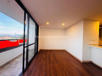 Apartamento de 3 alcobas en venta en San Nicolas, Rionegro, 74 m² · foto 3 de 15