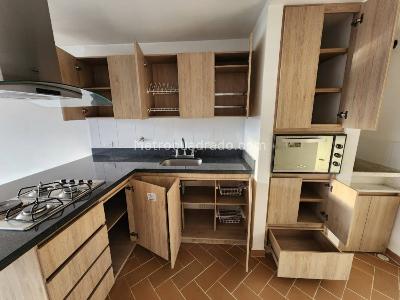 Apartamento de 2 alcobas en venta en San Nicolas, Rionegro, 66 m² · foto 7 de 20