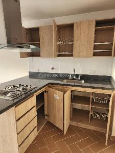 Apartamento de 2 alcobas en venta en San Nicolas, Rionegro, 66 m² · foto 9 de 20