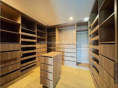 Casa de 4 alcobas en venta en San Nicolas, Rionegro, 449 m² · foto 10 de 14