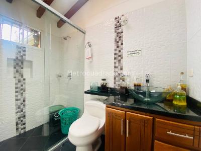 Casa de 4 alcobas en venta en San Nicolas, Rionegro, 150 m² · foto 8 de 20