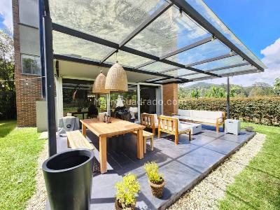Casa de 5 alcobas en venta en San Nicolas, Rionegro, 449 m² · foto 7 de 20