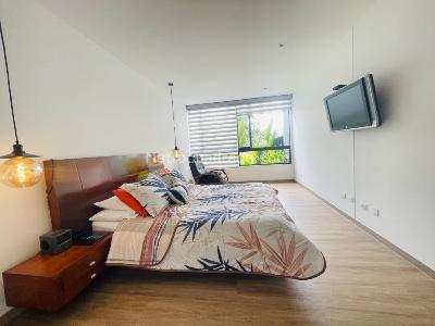 Apartamento de 2 alcobas en venta en San Nicolas, Rionegro, 119 m² · foto 18 de 20