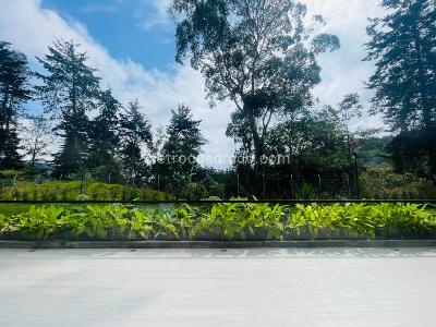Apartamento de 2 alcobas en venta en San Nicolas, Rionegro, 119 m² · foto 4 de 20