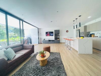 Apartamento de 2 alcobas en venta en San Nicolas, Rionegro, 119 m² · foto 8 de 20