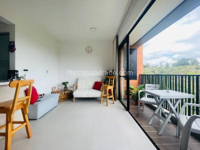 Apartamento de 2 alcobas en venta en San Nicolas, Rionegro, 58 m² · foto 5 de 20