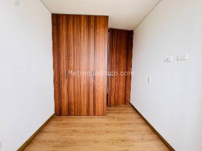 Apartamento de 3 alcobas en venta en San Antonio, Rionegro, 67 m² · foto 16 de 19