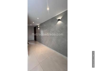 Casa de 5 alcobas en venta en San Nicolas, Rionegro, 235 m² · foto 13 de 18