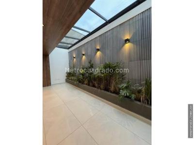 Casa de 5 alcobas en venta en San Nicolas, Rionegro, 235 m² · foto 5 de 18